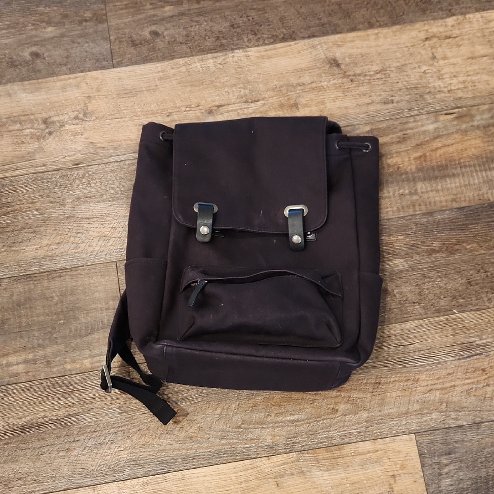 Everlane Black Backpack